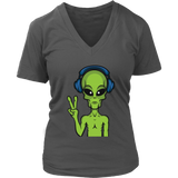 Alien Peace Sign Tshirt - Funny UFO Aliens Tee Shirt - Womens Plus Size Up To 4X