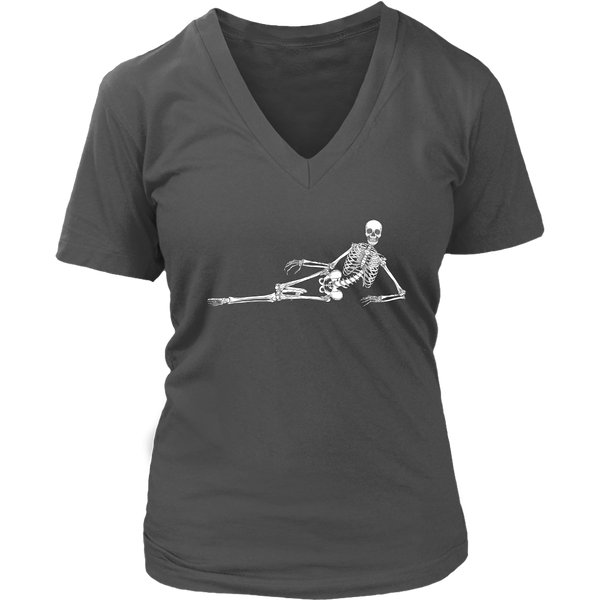 Halloween Chill Skeleton Relaxed Skeletons Skull And Bones V-Neck T-Shirt Womens Plus Size S-4XL