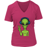 Alien Peace Sign Tshirt - Funny UFO Aliens Tee Shirt - Womens Plus Size Up To 4X